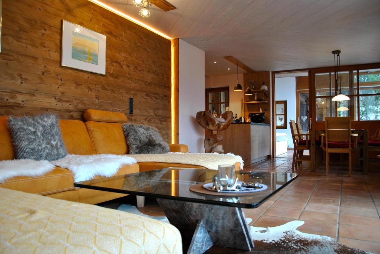 Aparthaus Am Walde & Appartement Sonnenseite Bartholomäberg Eksteriør bilde